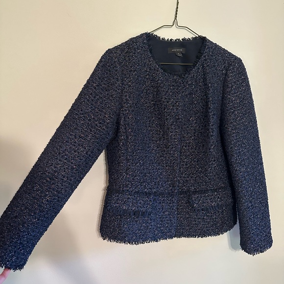 Ann Taylor Blazer - size 6T - Picture 5 of 7